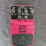 Behringer UM300 ULTRA METAL