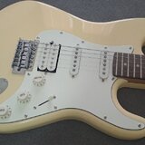 Elektrická kytara Blond STR-2H VW