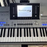 Yamaha Tyros 5