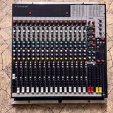 Soundcraft FX16II s casem