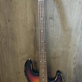 Baskytara Vintage Icon Series V96
