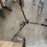 Hihat stojan Axis