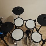 El.bicí Alesis Nitro Max zánovní 