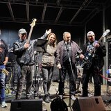 hledám kytaristu/stku
