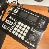 Native instruments Maschine Studio 