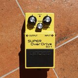Boss SD-1 (rezervováno)