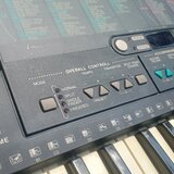 YAMAHA PSR 215