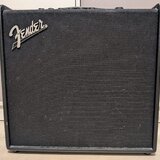 Prodám Fender Mustang LT50 + foot switch 