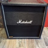 Kytarový reprobox Marshall 1960AV