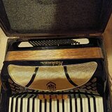 Prodám akordeon Hohner Lucia III