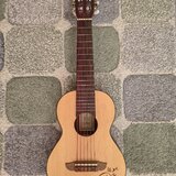 Kytarové ukulele, ladění strun od E.