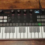 Predám IK Multimedia UNO Synth Pro (Desktop)