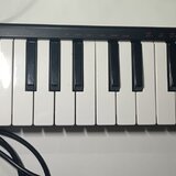 Akai LPK25