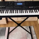 Klávesy Yamaha PSR-E463 + stojan a baterie ZDARMA