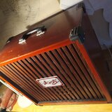 kytarový box