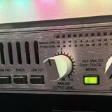 dbx 386 –  dvoukanálový lampový mikrofonní preamp