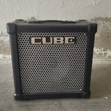 Prodám kytarové kombo Cube 10W