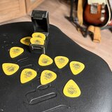 11x Dunlop Tortex Standard 0.73 + krabička