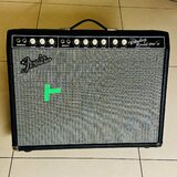 Fender Custom Vibrolux Reverb-Amp  2024 – stav 10/10