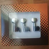 Mechaniku na cigar box guitar (3 ks)