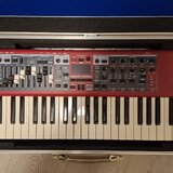 Nord Electro 6D 61 + Razzor Hard Case