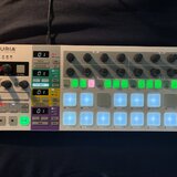 Arturia Beatstep Pro - rezervováno