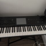 Korg Kronos 2  73  !