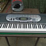 Elektrické klávesy Casio CTK 573 pěkné funkční 61 kláves