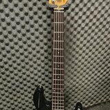 LINE 6 Variax Bass 705
