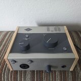Universal Audio Volt 176 - zvuková karta