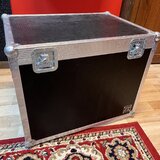 Izolační nahrávací kytarový box s Celestion V30