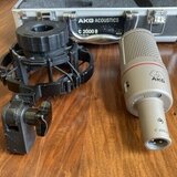 AKG C2000 B  ( REZERVOVÁNO )