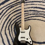 Squier fender contemporary stratocaster HH