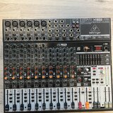 Behringer Xenyx X1832USB