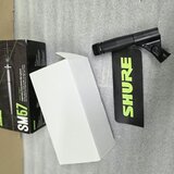 Shure SM57 LCE 2 kusů mikrofonů použité, ale jako nové.