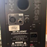 M-Audio BX5A Deluxe