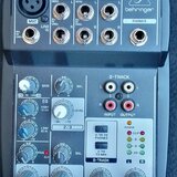 Behringer Xenyx 502