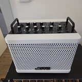 Joyo DC-15B basové kombo na baterky