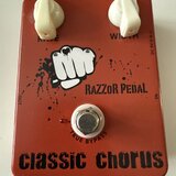 Prodám Razzor Pedal Classic Chorus