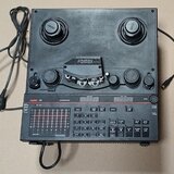 Fostex R8