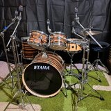 Tama-Jednotlivo