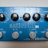 TC Electronic Flashback X4 delay/looper, krabice, bez zdroje