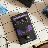 TC-Helicon VoiceTone X1 — vokální pedál Megaphone & Distorti