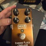 MXR Bass fuzz deLuxe