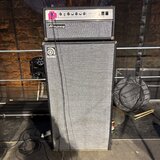 Stack Ampeg SVT-AV 300 + 8x10 SVT-810AV