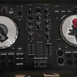 Pioneer DJ DDJ-SB3 – TOP stav s krabicí (jako nový)