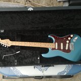 Fender stratocaster štandard AM STD STRAT MN LPB W/C 04/1997