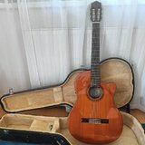 Yamaha CGX-111 SC 