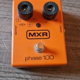 MXR M107 Phase 100 – analogový kytarový/baskytarový phaser