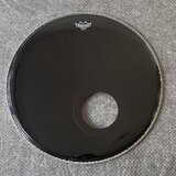 Remo 22" Powerstroke 3 Ebony s 5" otvorem